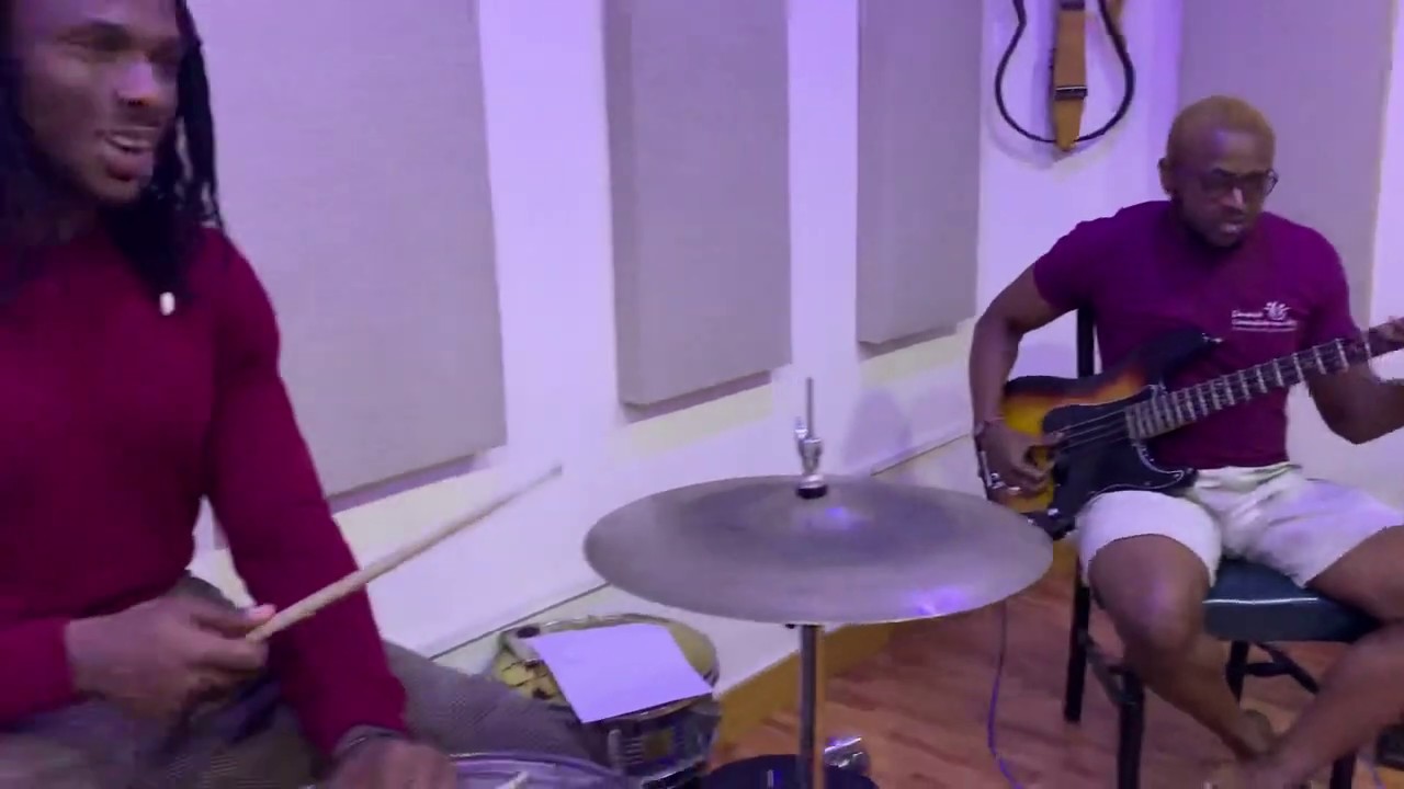 Bez Idakula - Beauty (Live Rehearsals with Nsikak and The Cavemen)