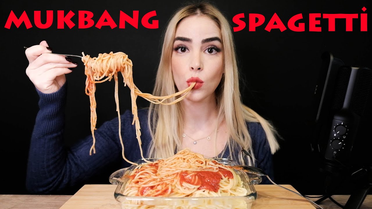 SALÇALI SPAGETTİ MUKBANG Türkçe | KIYAFETLERİMİ SATIYORUM