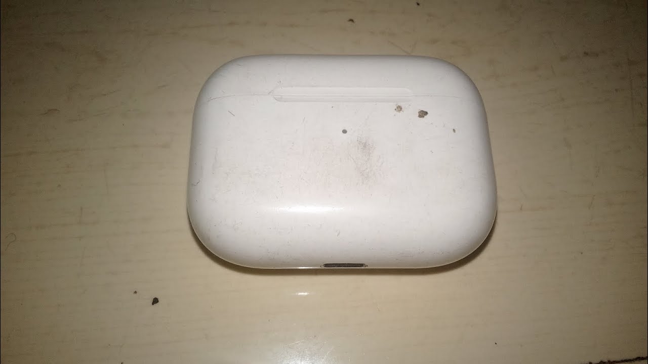 Airpods review by prapti Tiwari 