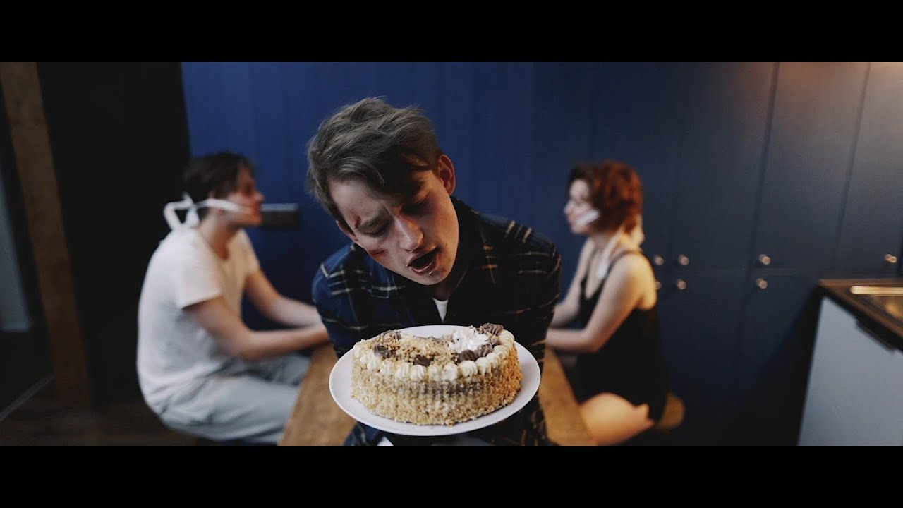 BRIXTN - Pohledy, doteky a hra (Official Video)