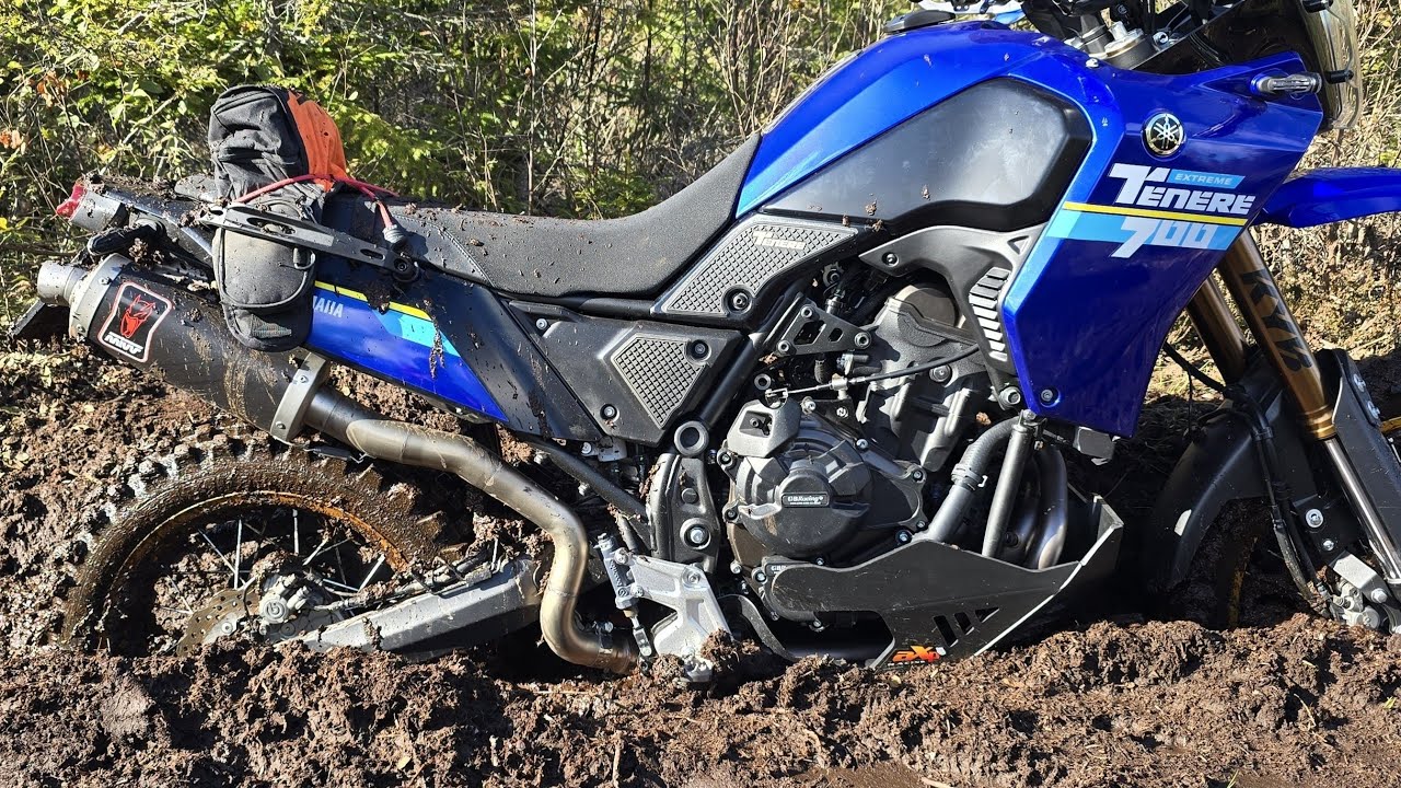 Yamaha Tenere 700 Extreme. Wet slippery and foggy ride in December.