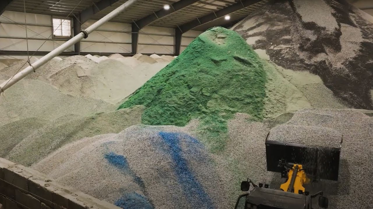 Transforming Plastic Waste in the World’s Largest Molecular Recycling Facility | Eastman