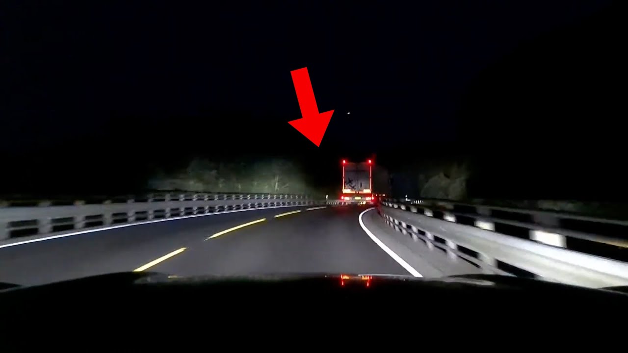 Luces interiores y exteriores del FORD MUSTANG MACH E
