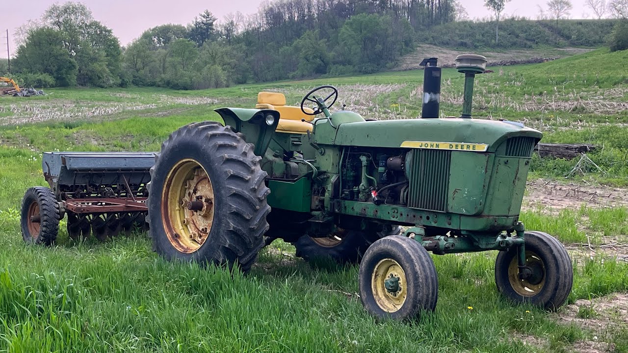 The Abandoned John Deere 4020 Seeding Hay the 1960’s Way