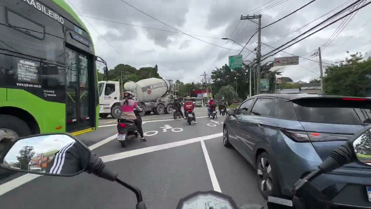 NhX 190 Dafra, impressões na cidade.