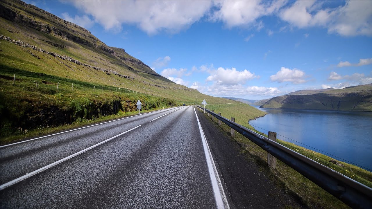 The Spectacular Strait of Sundini (Oyrareingir - Tjørnuvík, Faroe Islands)