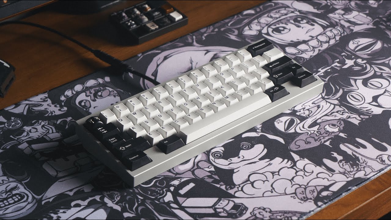 Geonworks F2-60 with lubed Vintage Cherry MX Blacks
