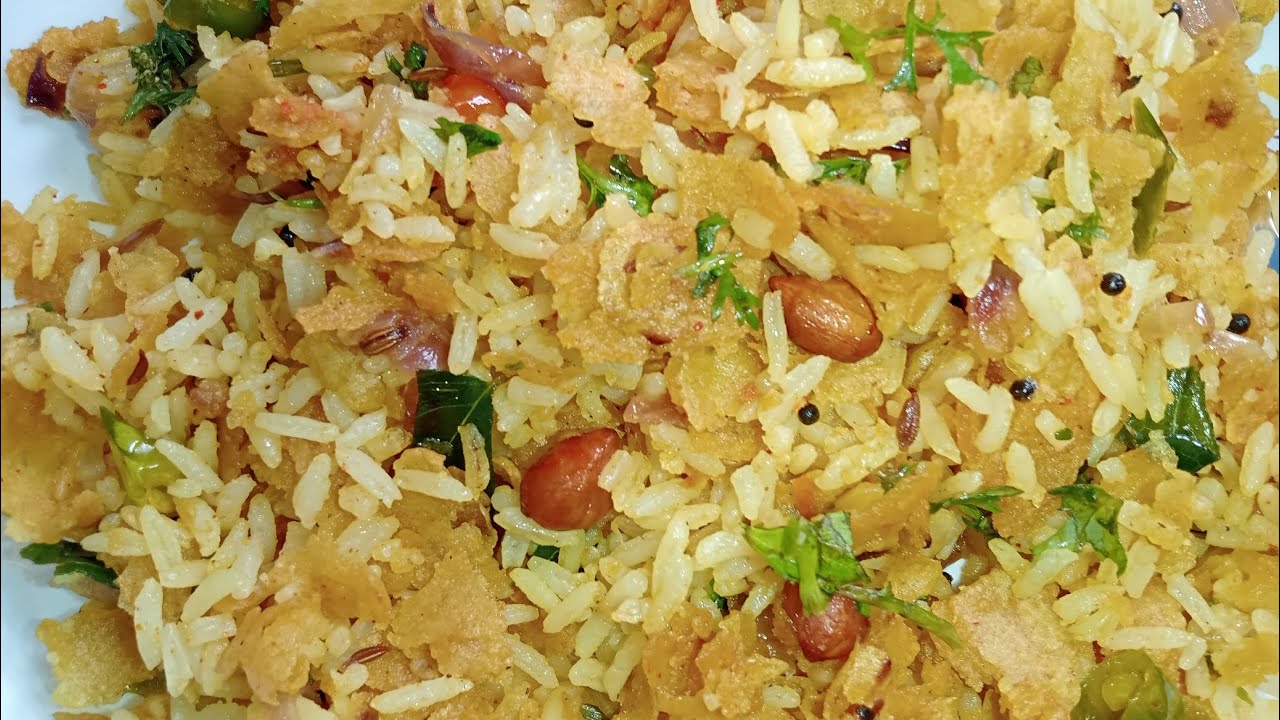 फोडणीची पोळी आणि भात मिक्स@विदर्भाची चव by Pooja 