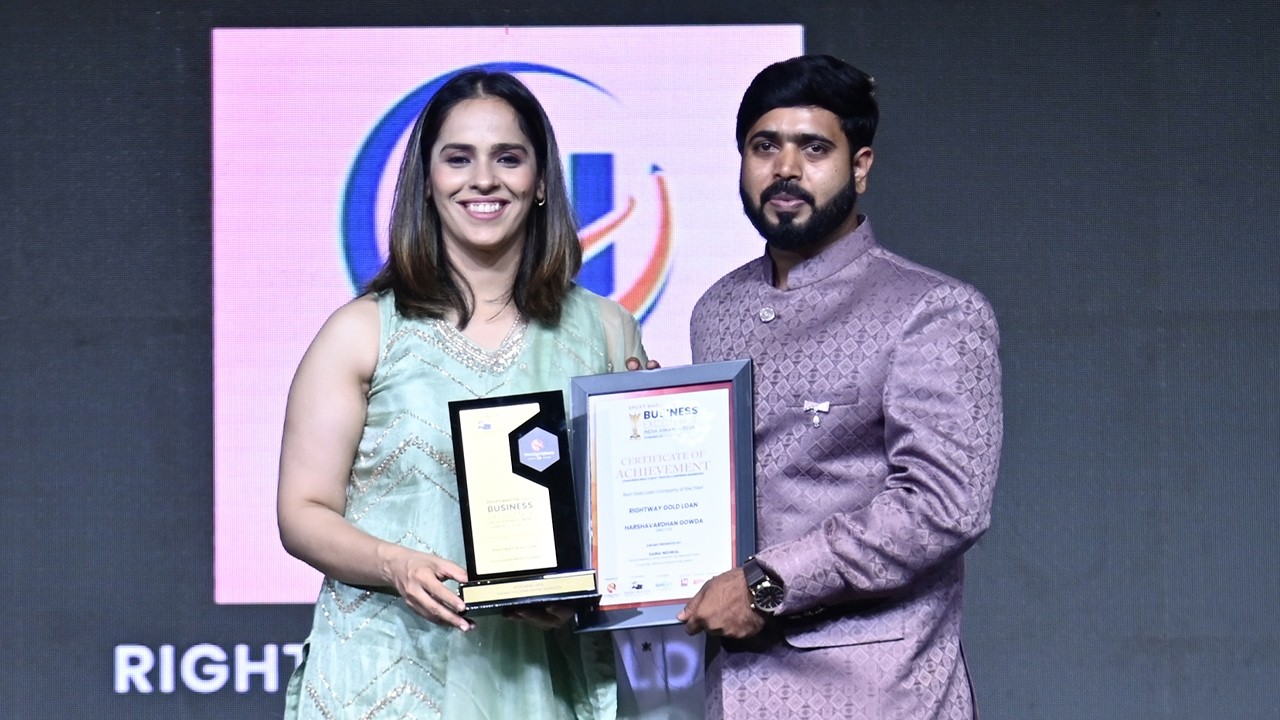 Harshavardhan Gowda | Rightway Gold Loan |  Best Gold Loan Company of the Year