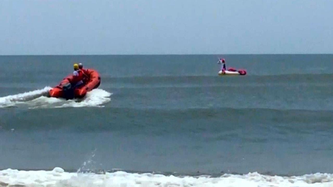 8-Year-Old Boy Rescued After Unicorn Float Is Swept to Sea