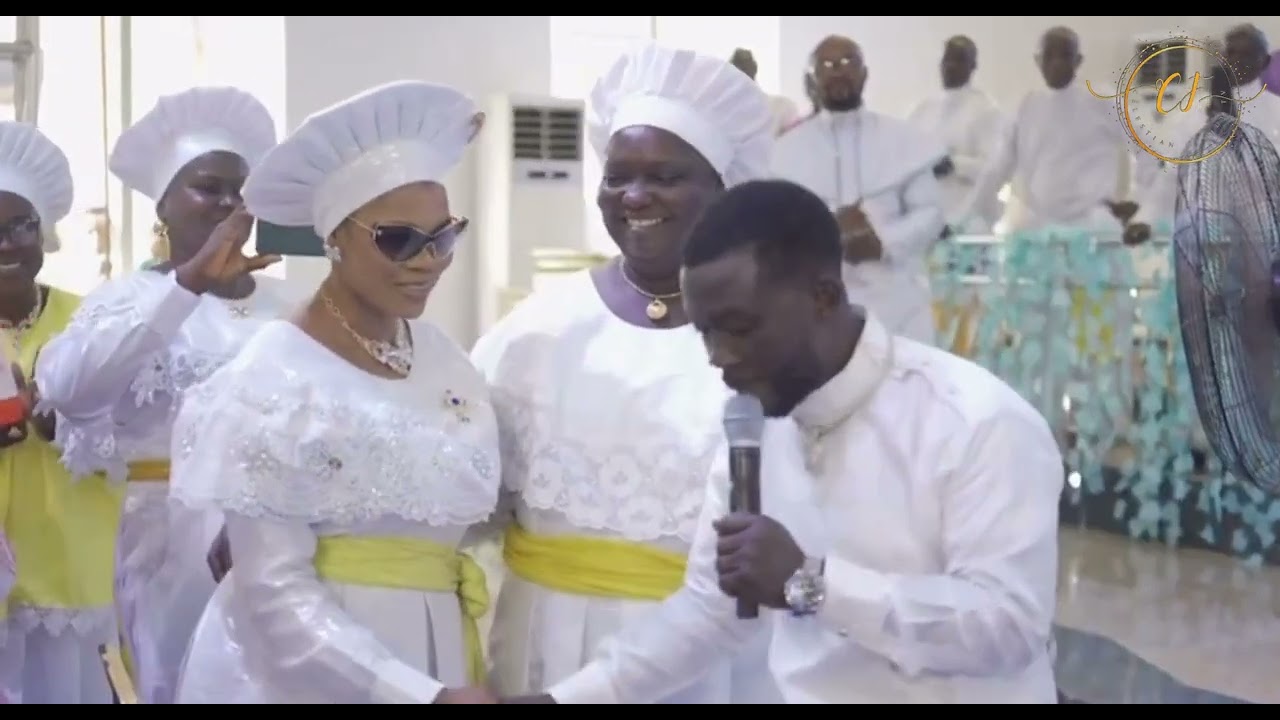 Prophet Isreal Oladele Genesis Ogundipe anointed his wife and he declared to be independent…🕴️ALONE