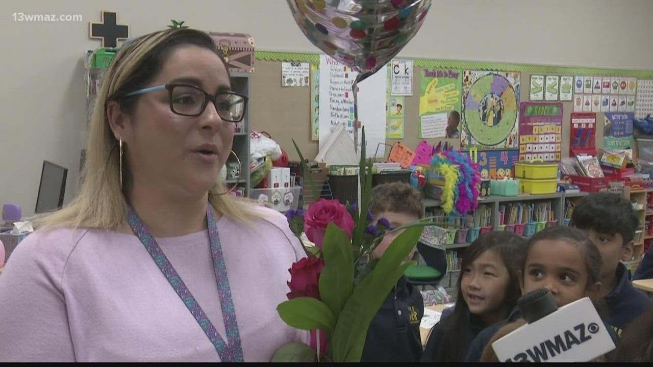 Ileana Perez at Sacred Heart Catholic School is a Top Teacher