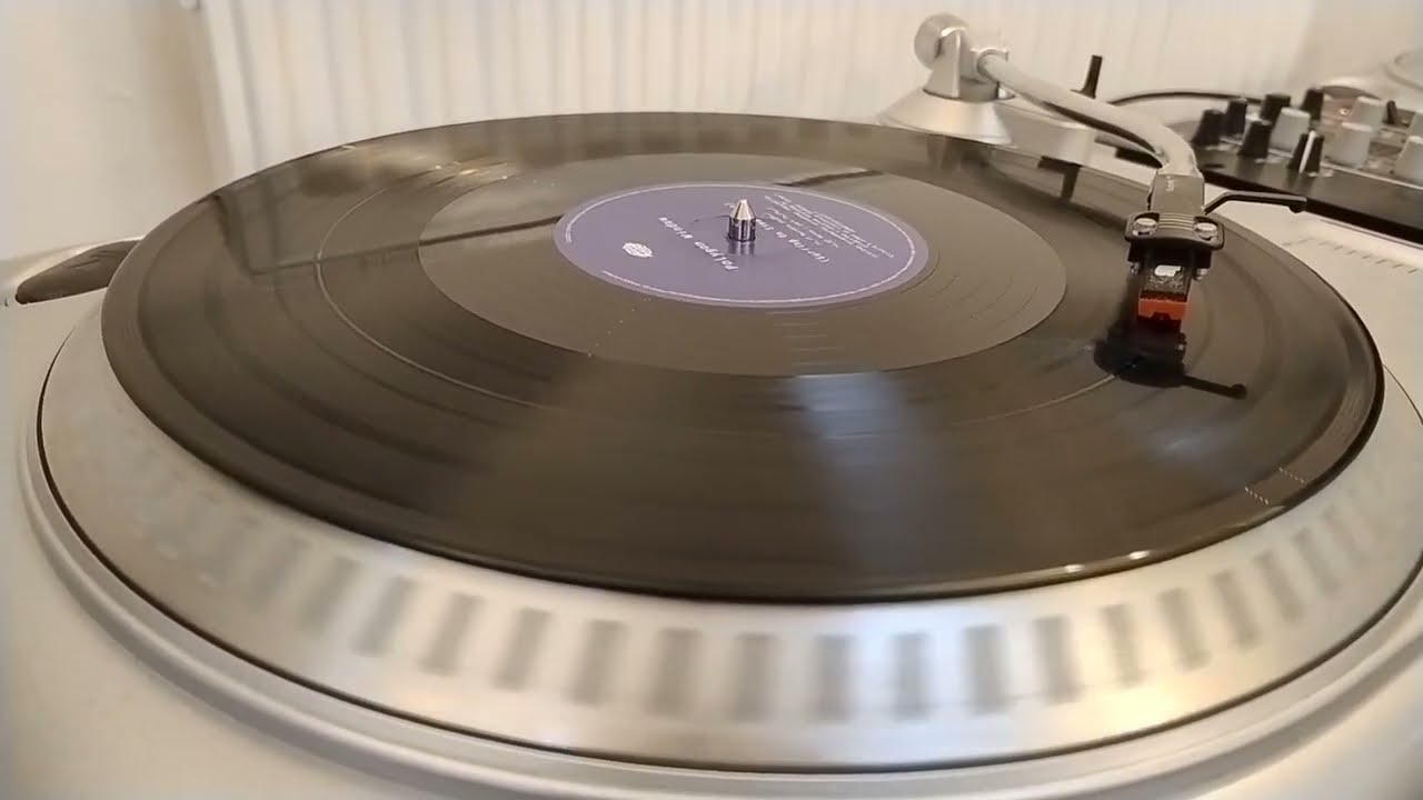 Polygon Window - Surface on Sinewaves (Scuffed Edition? - Warp Records 2025)