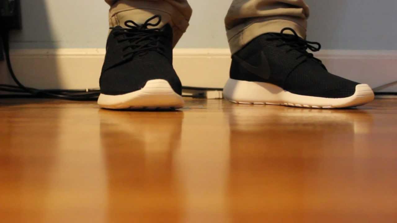 Nike Roshe Run Black color way review