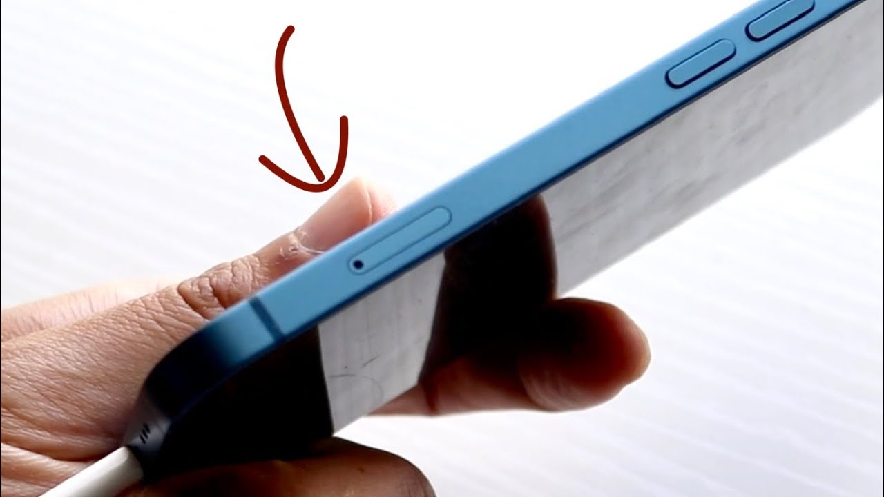 Как исправить застрявший лоток SIM-карты в iPhone! (2023)