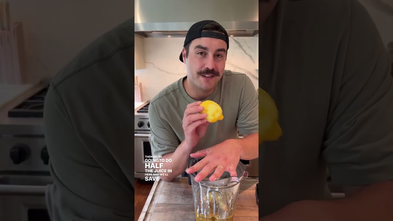 Острый салат с курицей карри! Больше белка благодаря замене майонеза/йогурта на творог.