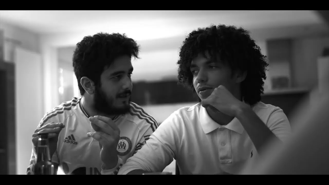 RK - À Deux (Extrait de la BO des Déguns 2) [Clip officiel]