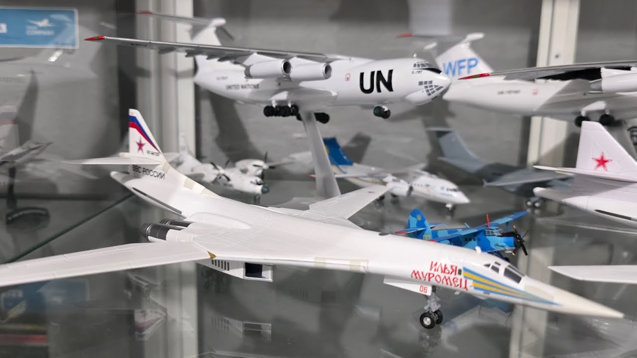 Un Poco de mi Colección militares y Presidenciales 1/200