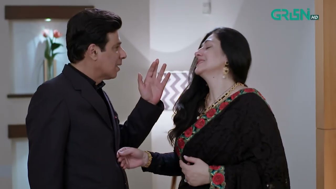 Black Saree Mat Pehna Karo Tum..! #visaaleishq #fahadsheikh #hibaaziz #shortvideos #greentvdramas