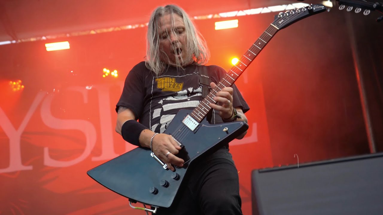 Bayside - Enter Sandman (Metallica Cover at Aftershock Festival)