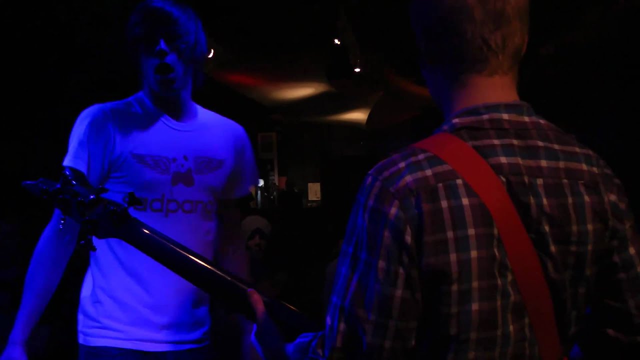 Entrosolet: 5cm per second - Live @ Tunnels - 24/10/10