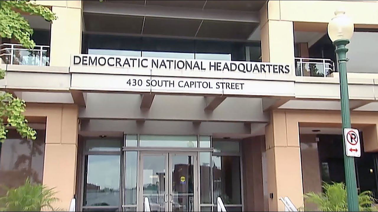 Democratic party rift deepens as top union leaders resign