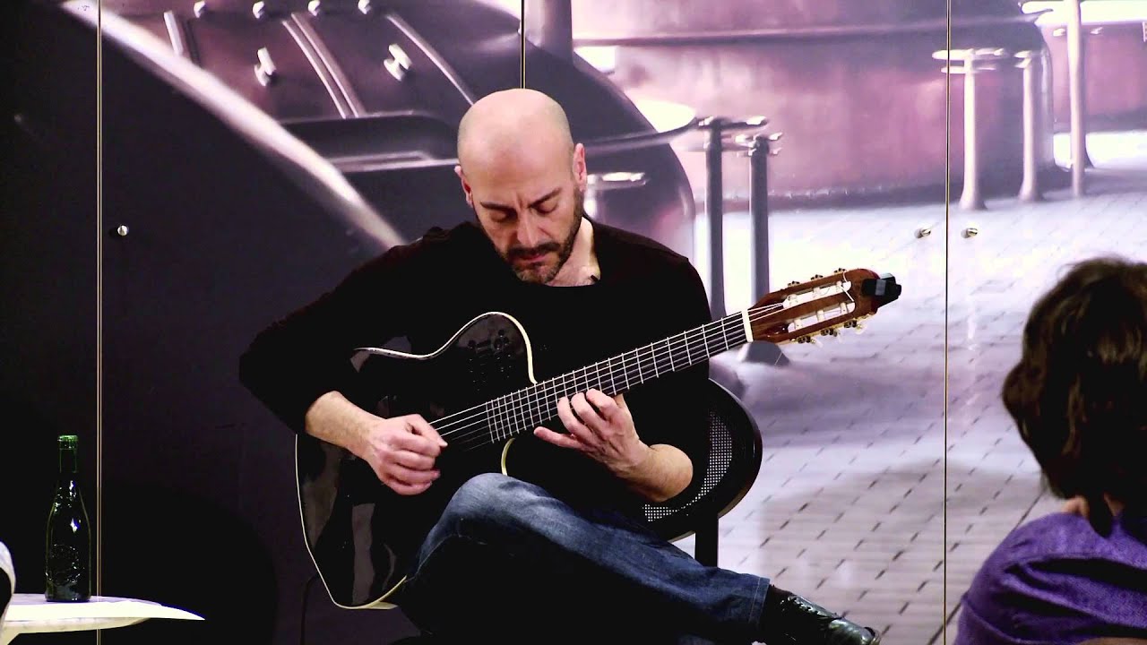 Master class con el guitarrista Chema Vílchez para Desnudos de Etiquetas (II) | Cervezas Alhambra