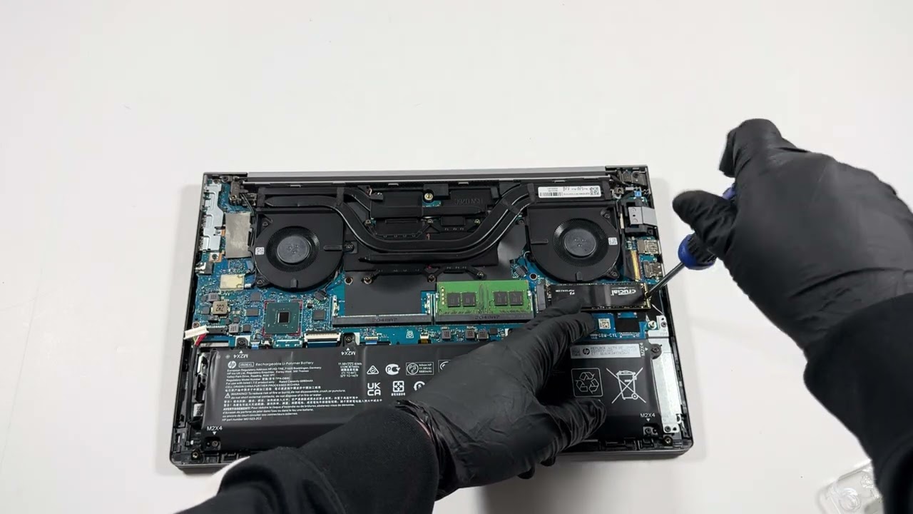 Установка SSD-накопителя для HP ZBook Power G7