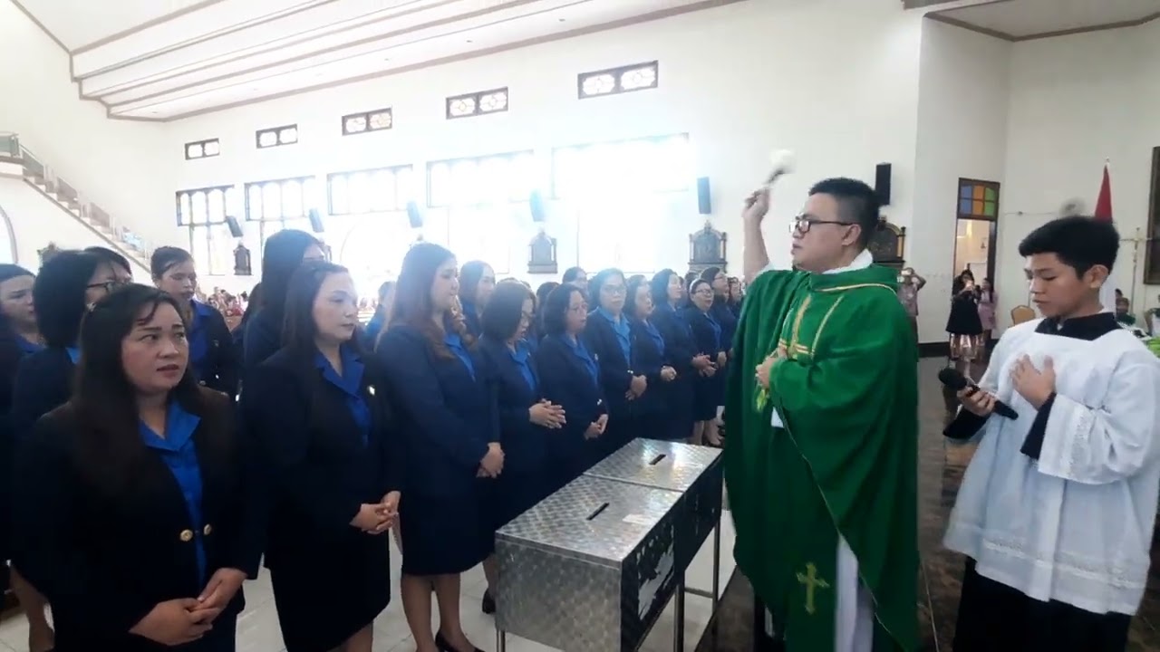 Pelantikan Pengurus WKRI Ranting Di Cabang St Fransiskus Xaverius Pineleng Periode 2025-2028