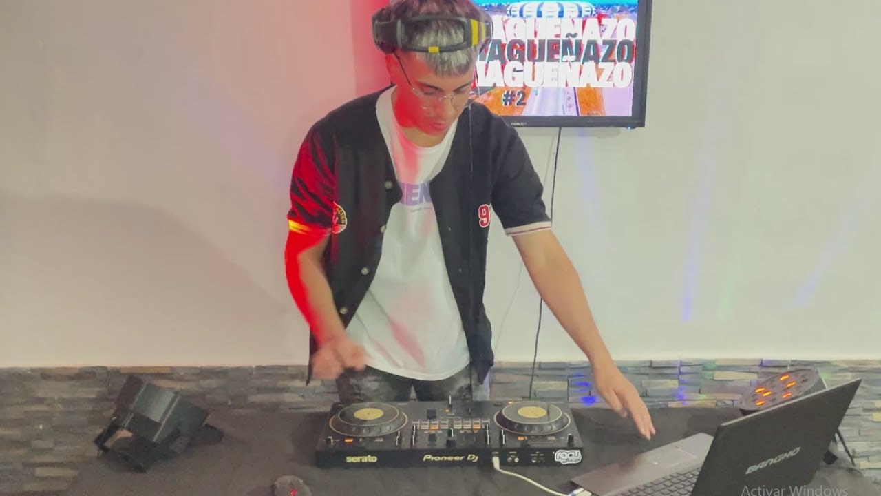 SANTIAGUEÑAZO VOL 2 🍷 - DJ SANTI HOYOS 2024