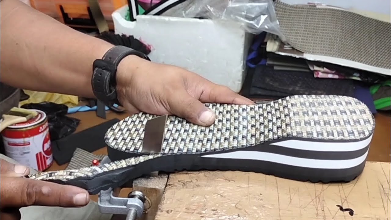 make sandals from placemats