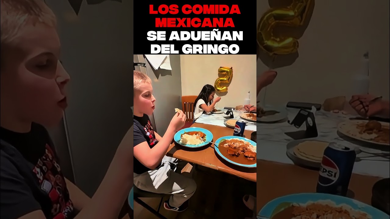 El mundo qued&oacute; en SHOCK al ver la reacci&oacute;n de este gringo probando el mole #shorts