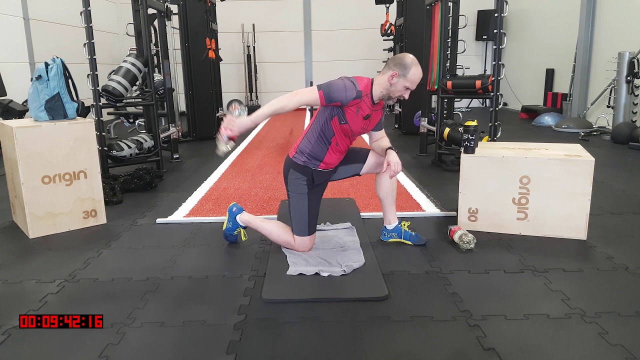 Bovenlijf training 16 min voor thuis