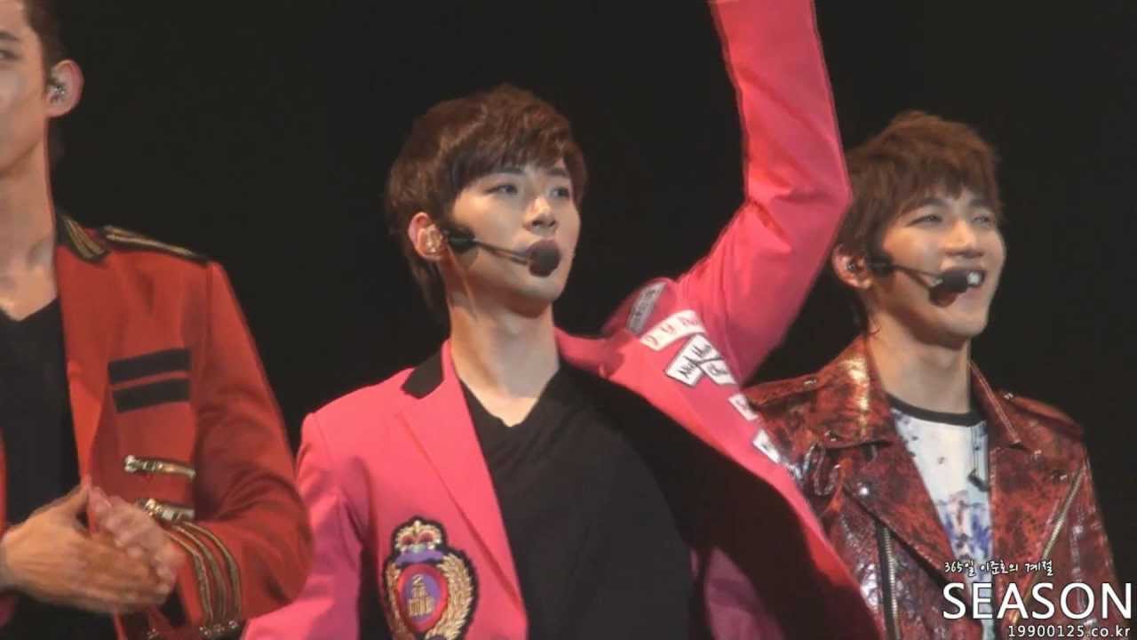 120225 2PM HANDS UP ASIA TOUR in NANJING 너에게 미쳤었다 + 기다리다 지친다 - JUNHO