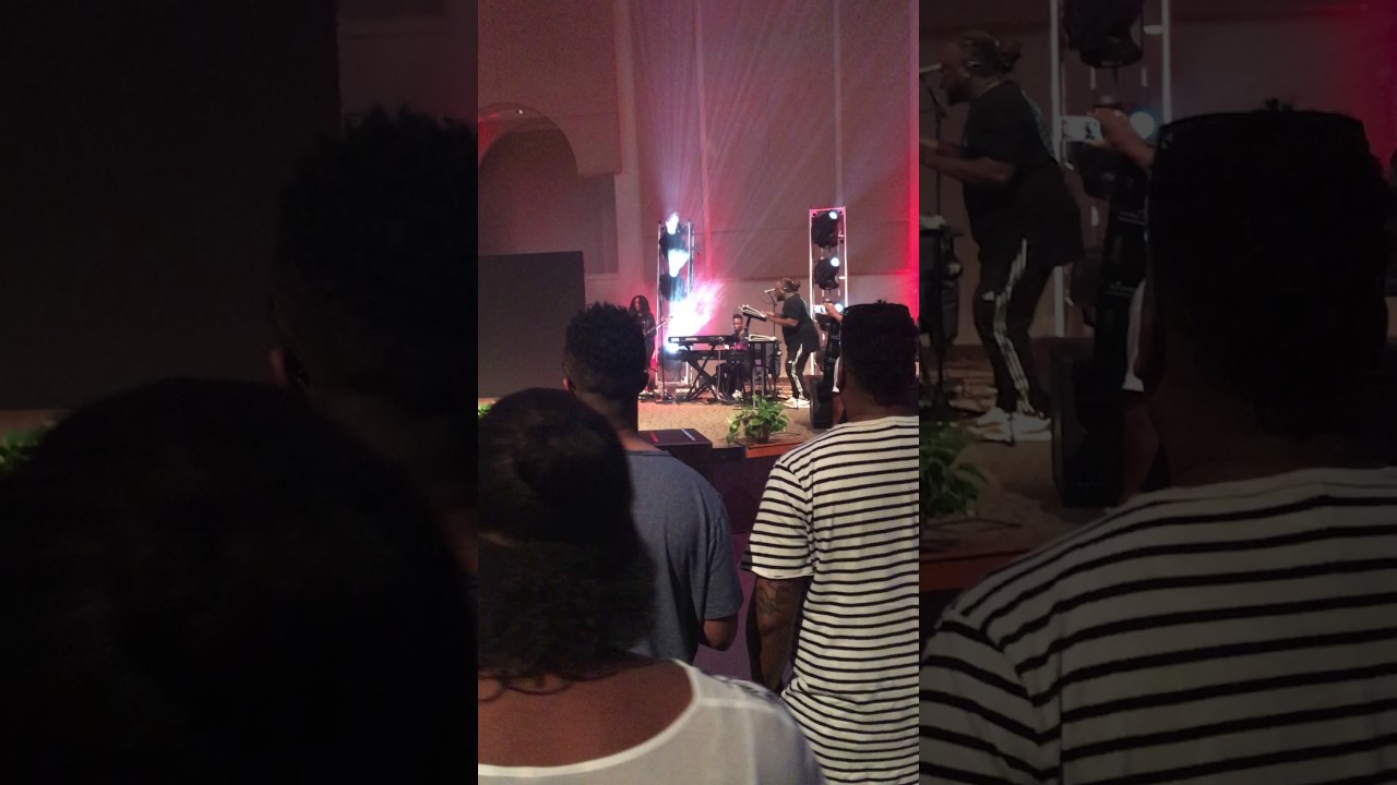 Tye Tribbett "The Bloody Win Tour" Glory to God Solo