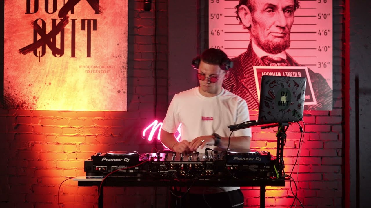 MLT - CHILL SESSION | AFROBEATS | AMAPIANO | BAILE FUNK (LIVE 2024)