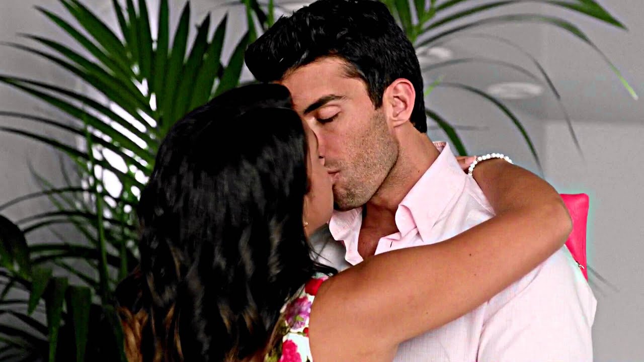 Jane x Rafael{Magic}