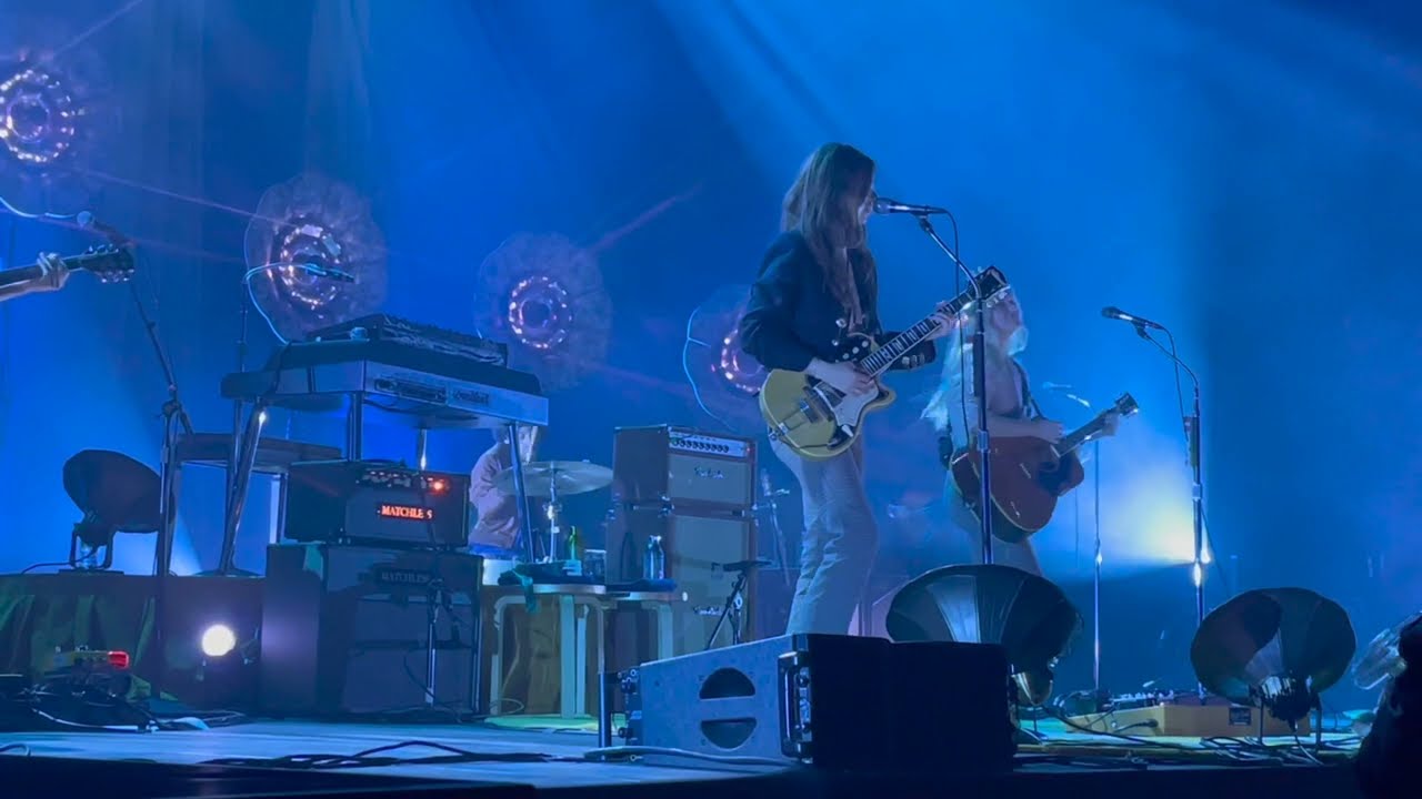 Aly & AJ (April 22, 2023 | Hammerstein Ballroom - NYC)