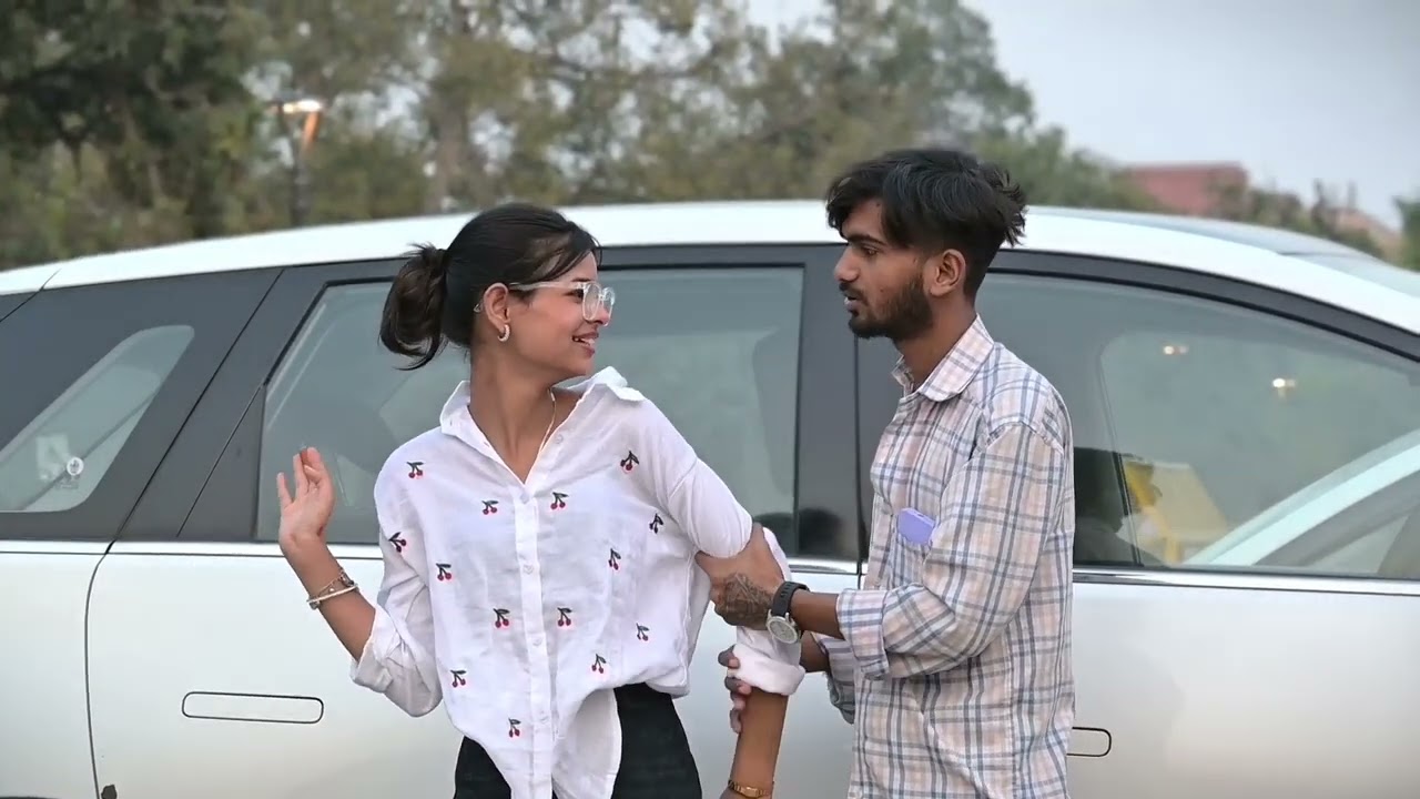 Kiss Prank Copule Love ❤ Travel✈️️ #love #viral #couple 