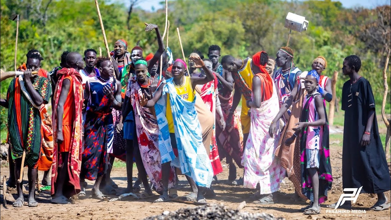 MUOR WENE GENG BY ABOR MAKUR
