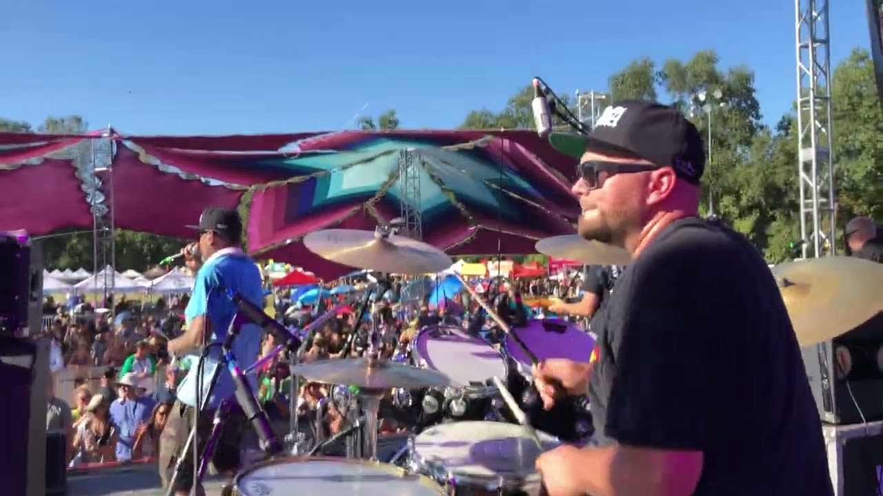 Long Beach Dub All Stars live at Dry Diggens