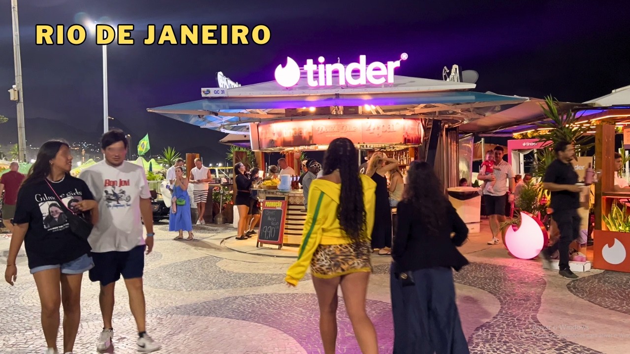 COPACABANA AT NIGHT — WALKING ALONG THE RIO DE JANEIRO WATERFRONT【4K】🇧🇷