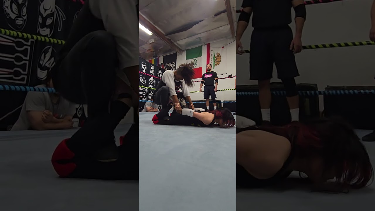 Learning how to do La Tapatia #professionalwrestling #santinobros