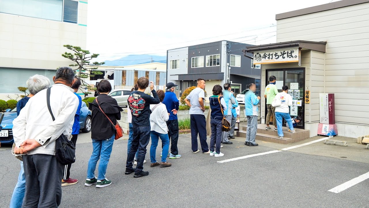 驚異的人気を誇るうどんそば食堂８選！開店前から行列ができる３５０円そば屋が凄い丨Japanese Noodles Udon Soba
