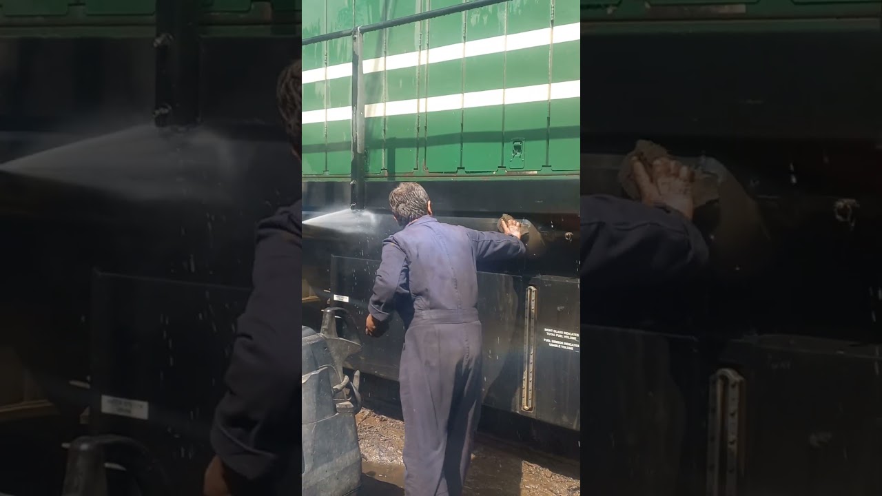 How to wash train engine/ Locomotive with water gun #live washing of Locomotives #washing #shorts