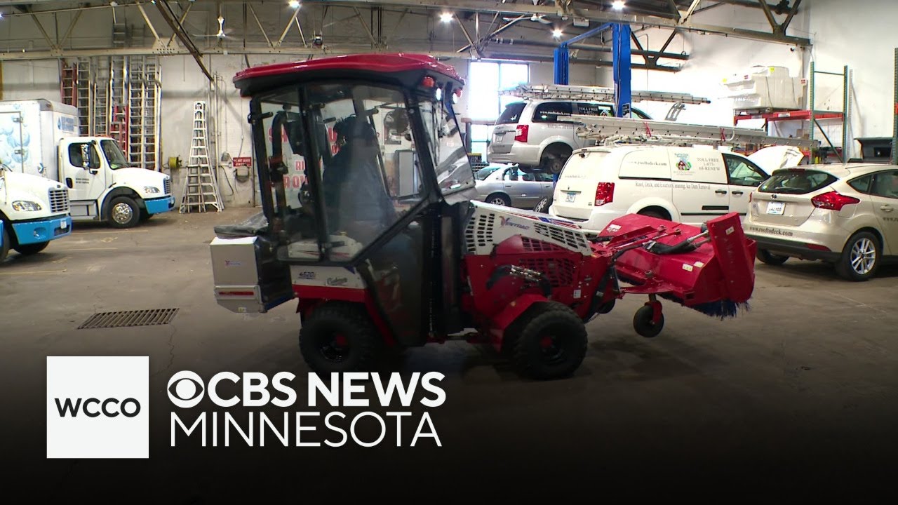 How Minnesota businesses are helping people prepare for a weekend snowstorm