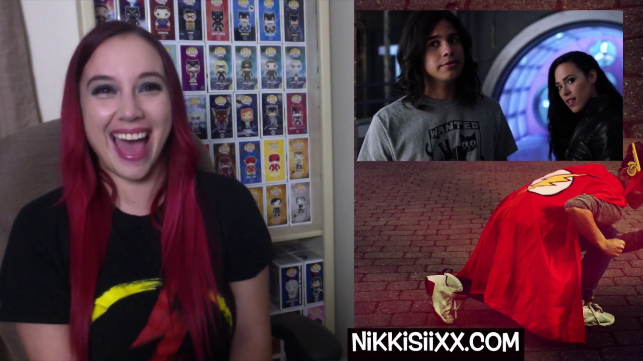 NikkiSiixx Reacts To The Flash Season 4 Episode 2 - Mixed Signal