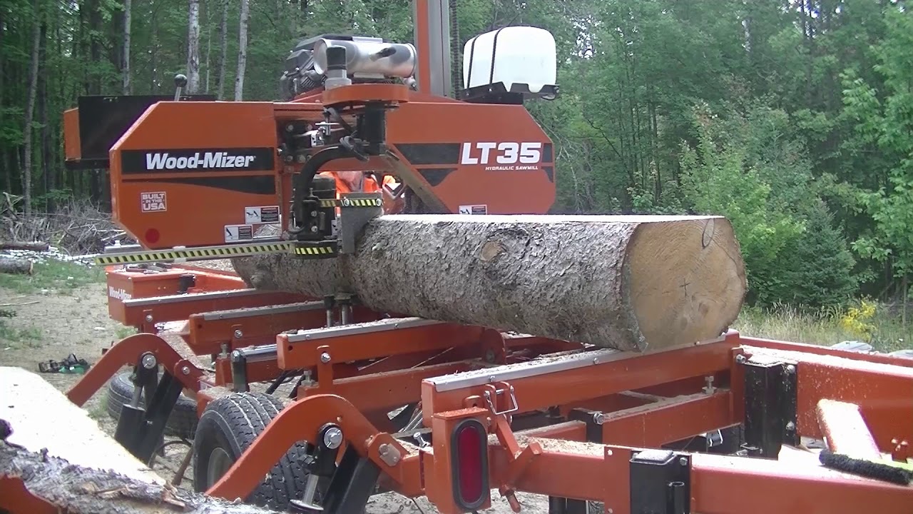 #52 Woodmizer LT35 Cutting Pine Into Lumber