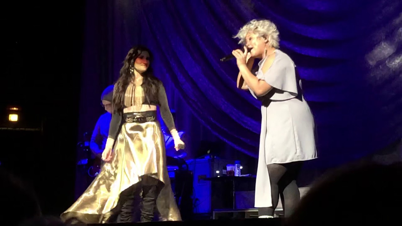 Idina Menzel - Over The Moon/Take Me or Leave Me 11/6/18