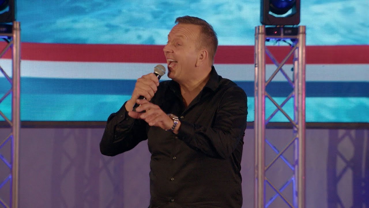 Jannes met 'Zwevend naar 't geluk' | CRUISE 🚢 | Hart voor Muziek 17 november 2023